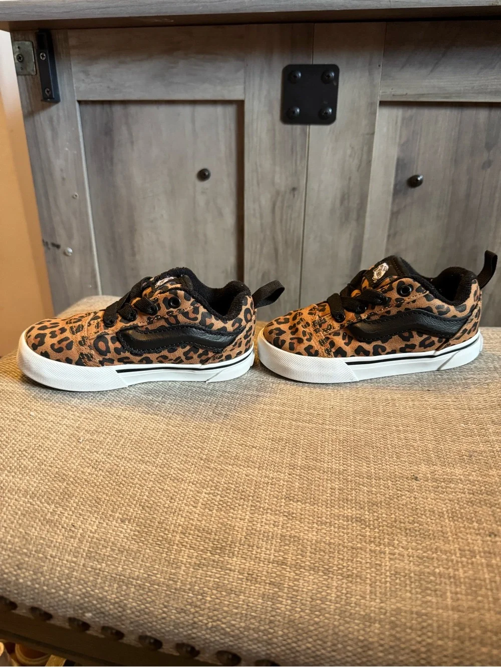 Vans Kids Leopard Print Low-Top Sneakers in Brown and Black